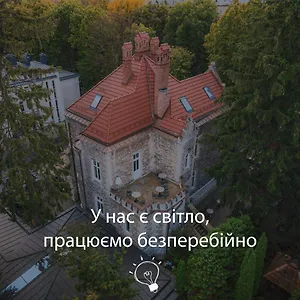 https://lions-castle-lviv.hotelslviv.net