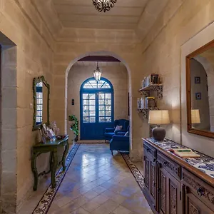 https://the-stone-house.hotelssaintjulians.com